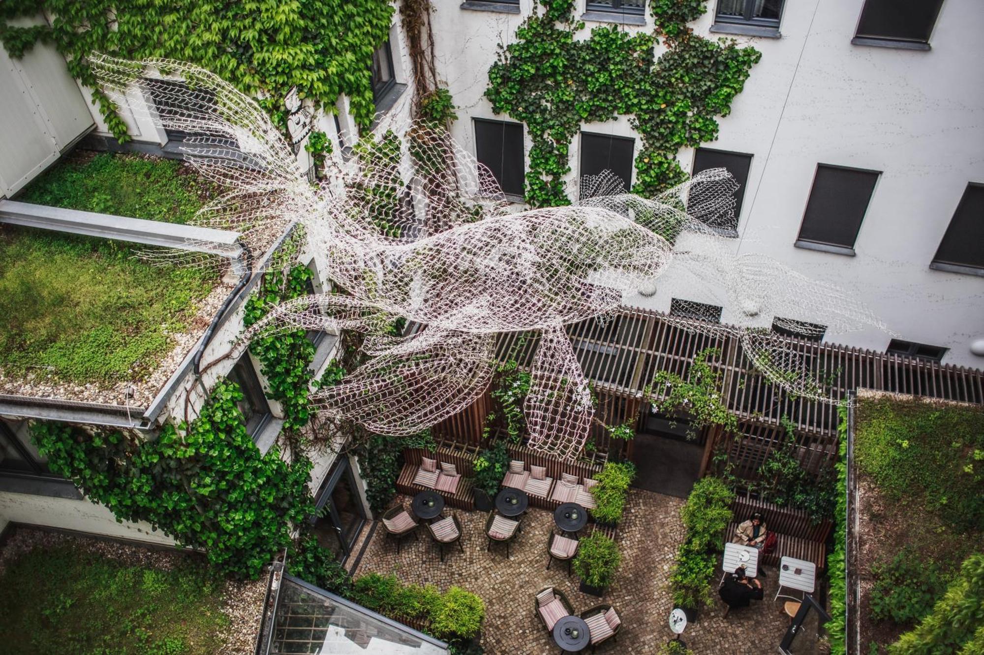 Apartment Garden View