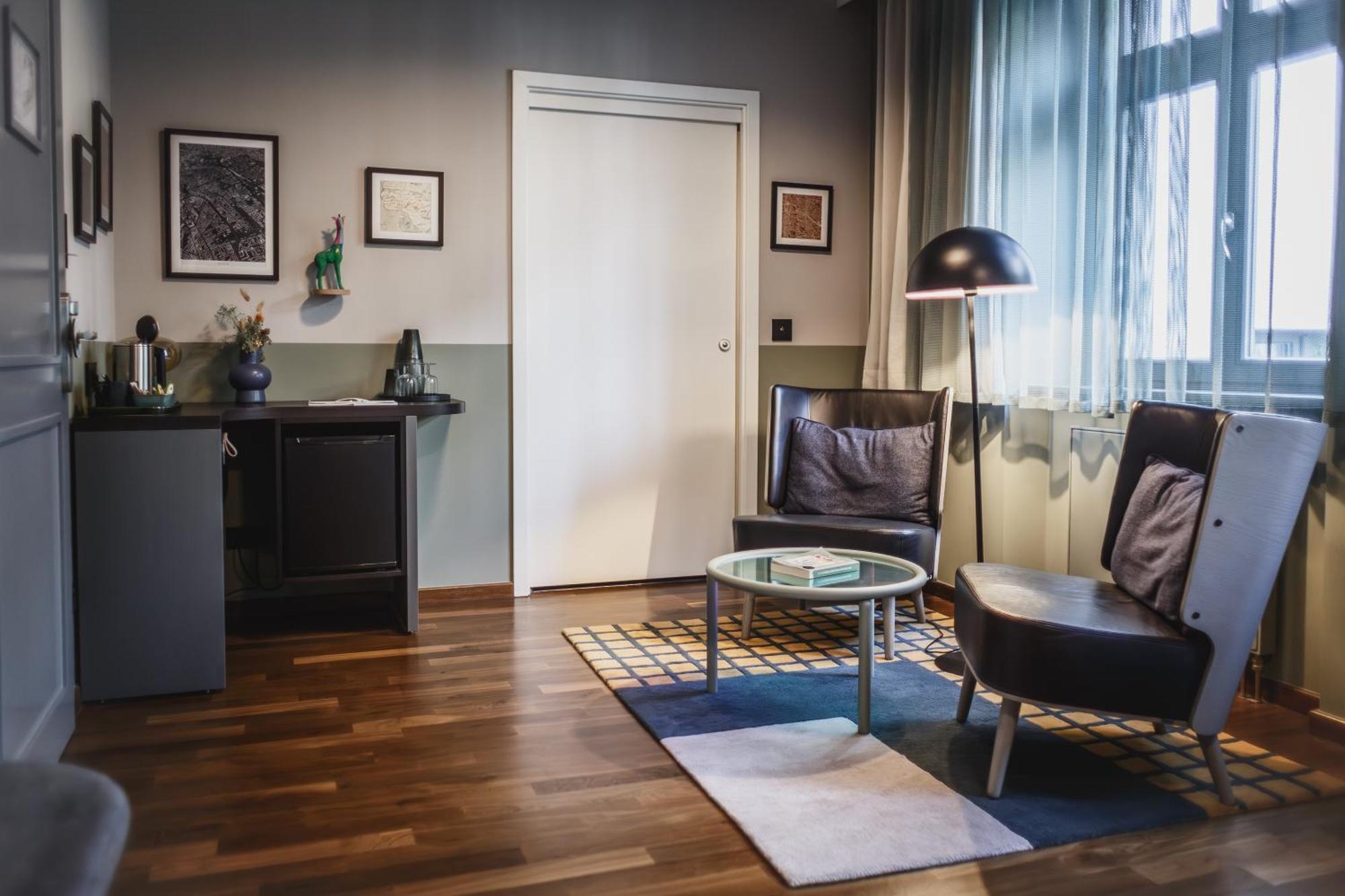 Large Double Room